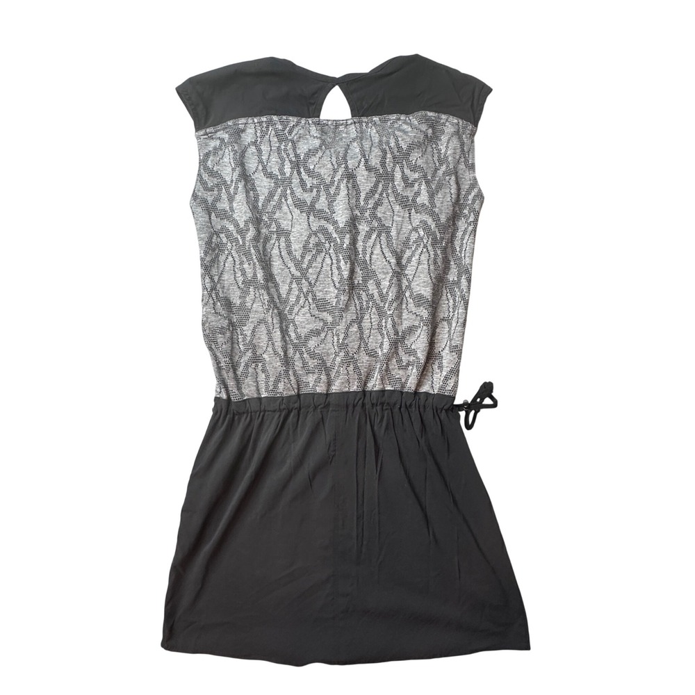 Columbia Dress Womens M Black Grey Freezer III Sleeveless Active Hiking Outdoor - Picture 2 of 7